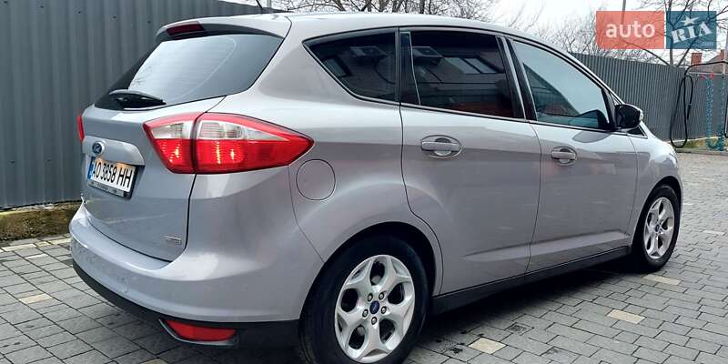 Мікровен Ford C-Max 2013 в Ужгороді