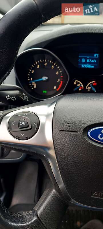 Мікровен Ford C-Max 2013 в Ужгороді