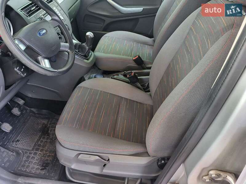 Минивэн Ford C-Max 2008 в Коростене