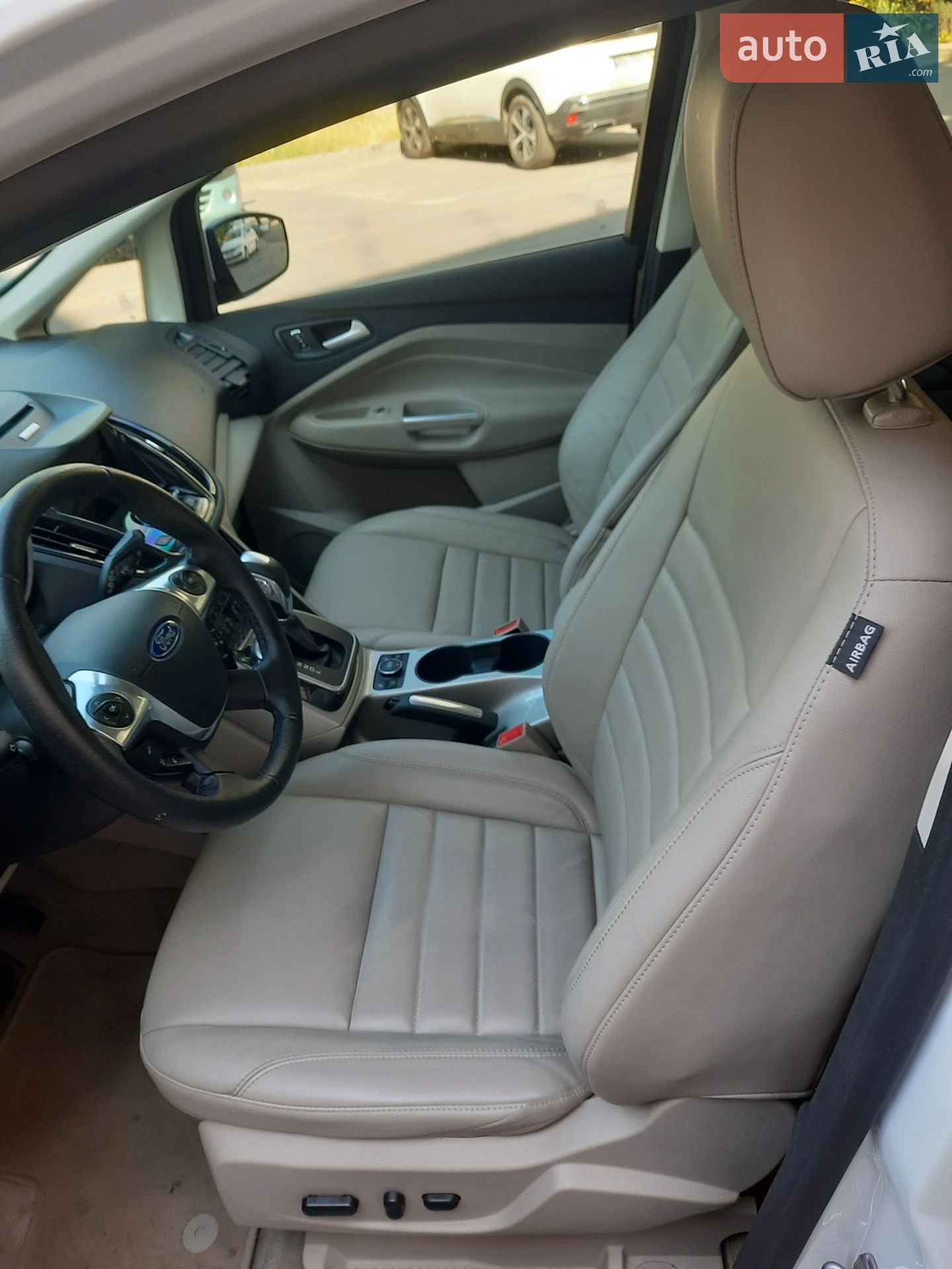 2016 Ford C-MAX - мініатюра 21
