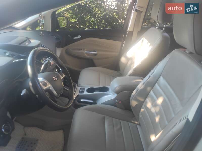 Мінівен Ford C-Max 2014 в Черкасах