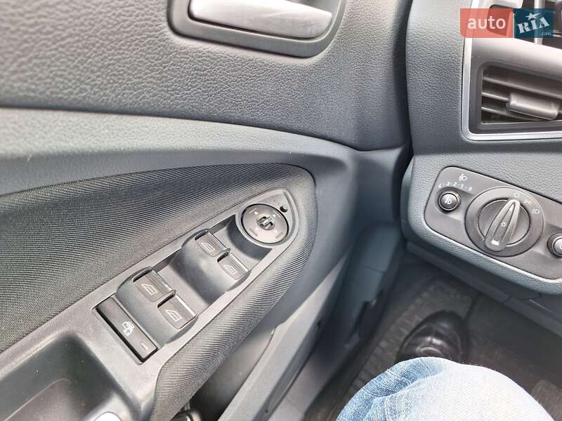 Мінівен Ford C-Max 2014 в Києві