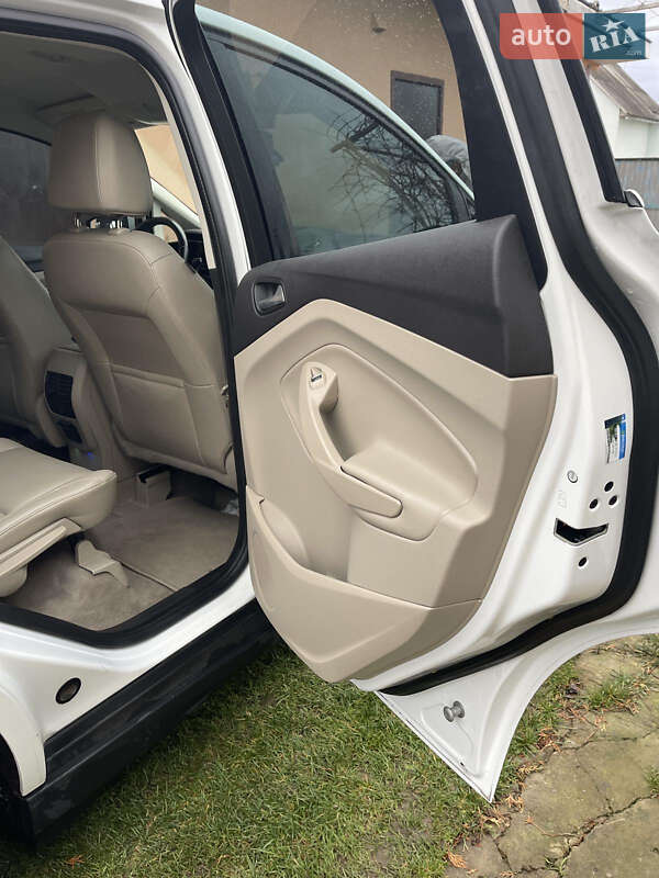 Мінівен Ford C-Max 2015 в Києві