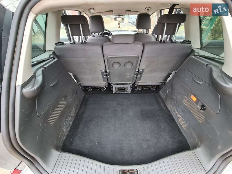 Минивэн Ford C-Max 2005 в Ирпене фото 51 Минивэн Ford C-Max 2005 в Ирпене