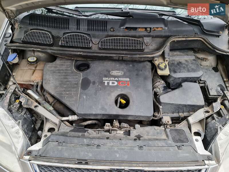 Минивэн Ford C-Max 2005 в Ирпене фото 60 Минивэн Ford C-Max 2005 в Ирпене