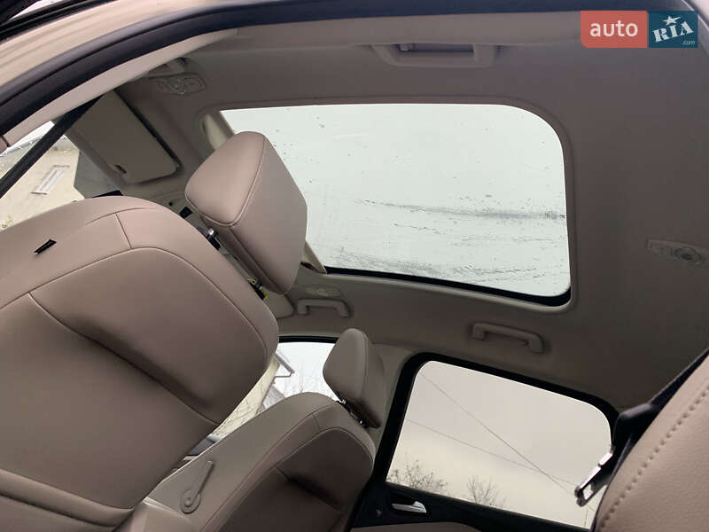 Микровэн Ford C-Max 2015 в Львове