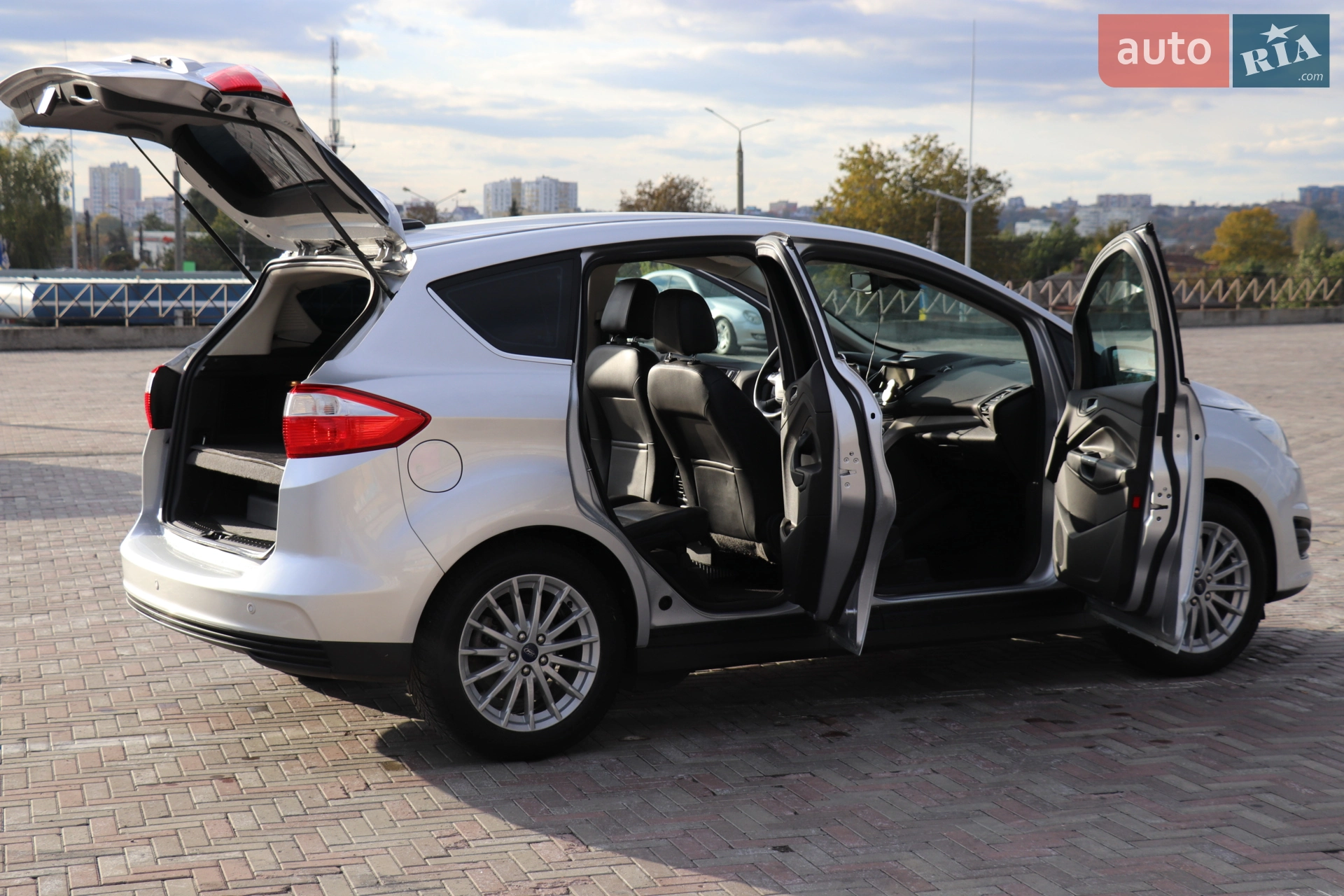 2016 Ford C-MAX - мініатюра 27