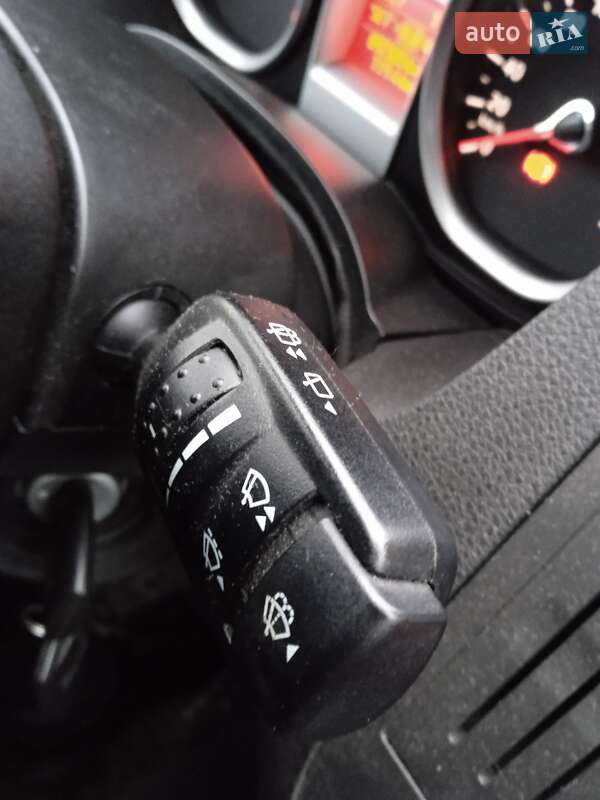 Мінівен Ford C-Max 2010 в Києві фото 9 Мінівен Ford C-Max 2010 в Києві