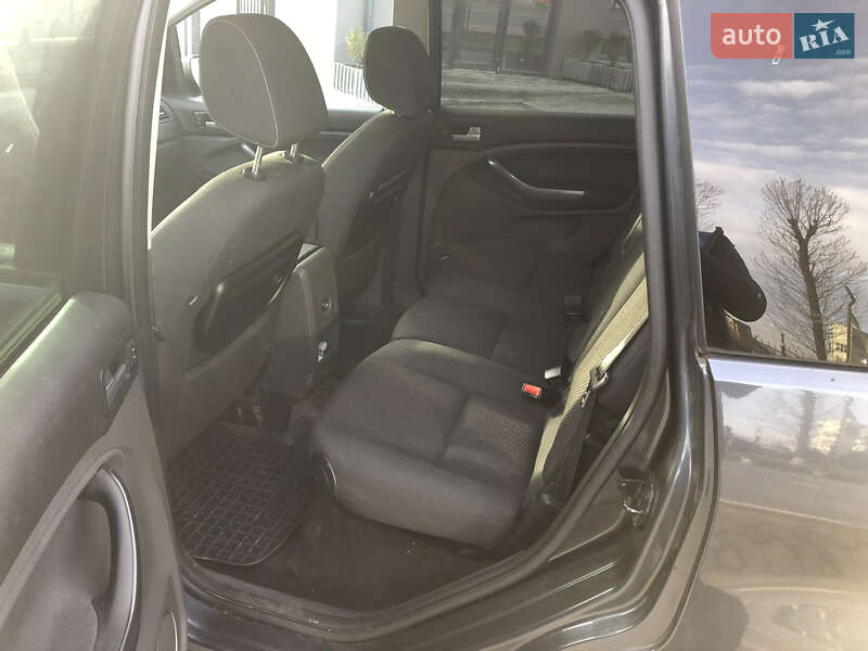 Минивэн Ford C-Max 2010 в Городенке