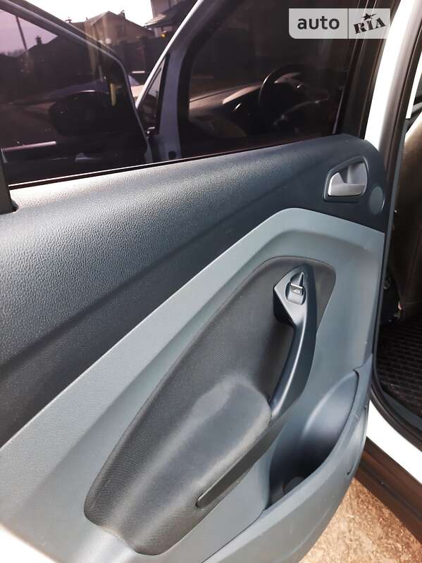 Минивэн Ford C-Max 2013 в Черкассах фото 12 Минивэн Ford C-Max 2013 в Черкассах