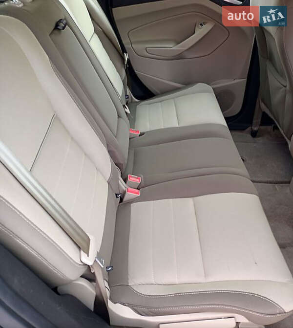 Минивэн Ford C-Max 2015 в Киеве