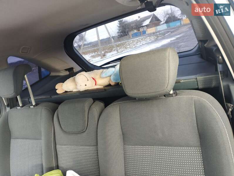 Минивэн Ford C-Max 2012 в Львове