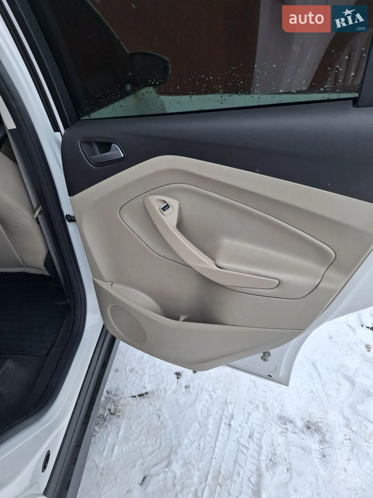 2017 Ford C-MAX - мініатюра 45
