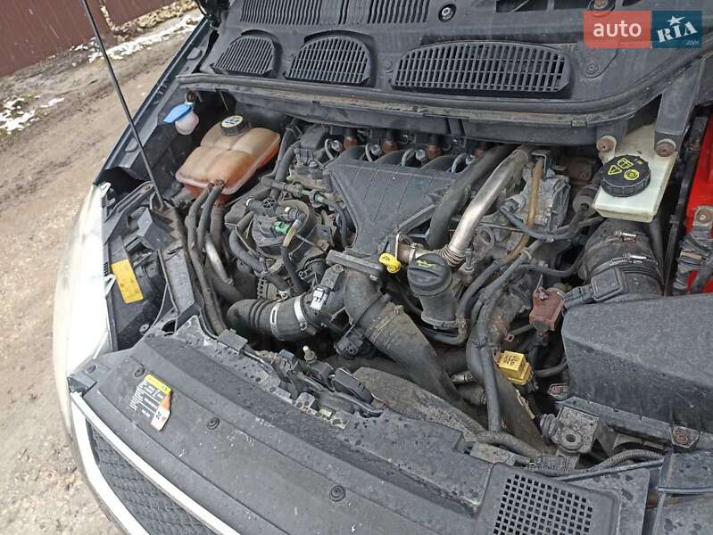 Мінівен Ford C-Max 2006 в Тернополі фото 24 Мінівен Ford C-Max 2006 в Тернополі