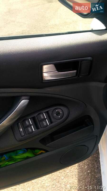 Минивэн Ford C-Max 2008 в Изяславе