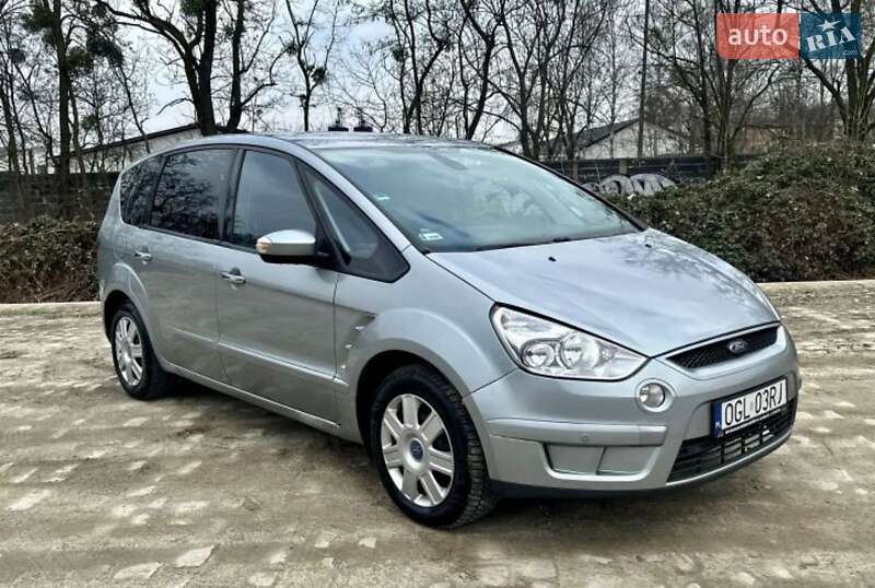Минивэн Ford C-Max 2009 в 