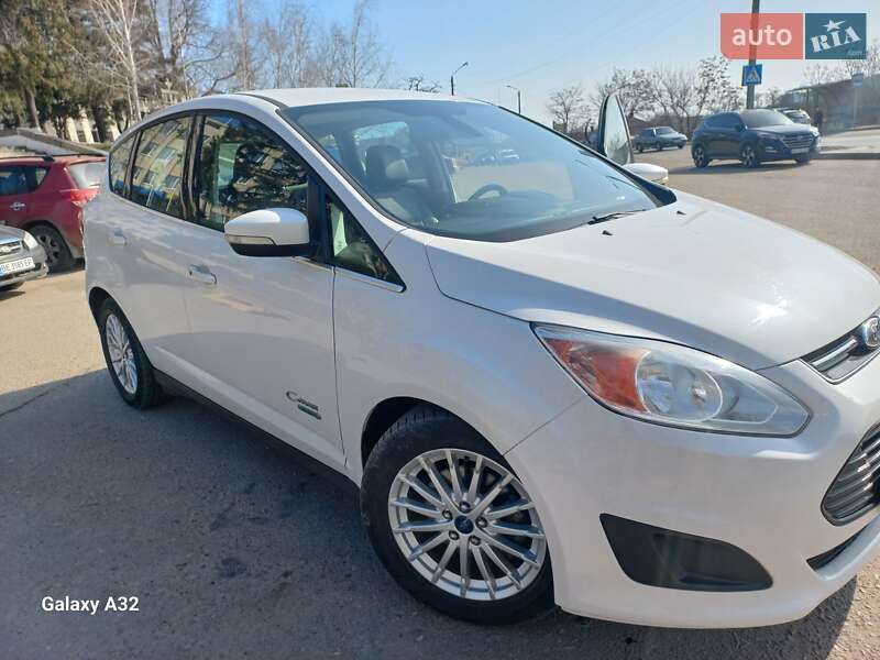 Минивэн Ford C-Max 2014 в Первомайске фото 2 Минивэн Ford C-Max 2014 в Первомайске