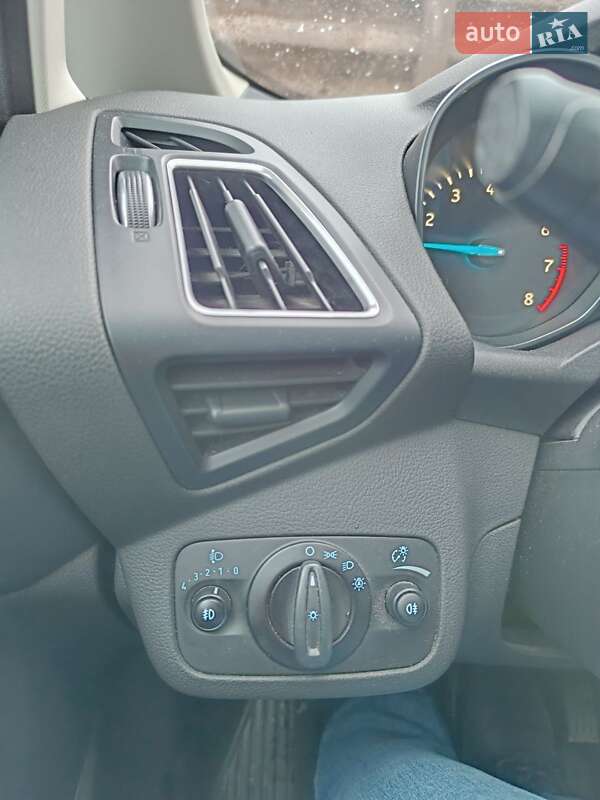 Мінівен Ford C-Max 2016 в Києві