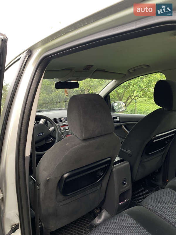 Минивэн Ford C-Max 2009 в Львове фото 6 Минивэн Ford C-Max 2009 в Львове