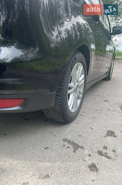 Минивэн Ford C-Max 2013 в 
