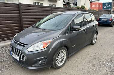 Минивэн Ford C-Max 2015 в Вишневом