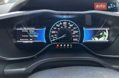 Минивэн Ford C-Max 2015 в Вишневом
