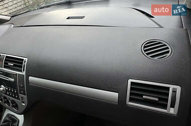 Минивэн Ford C-Max 2006 в 