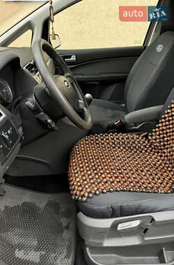 Минивэн Ford C-Max 2006 в Коростене