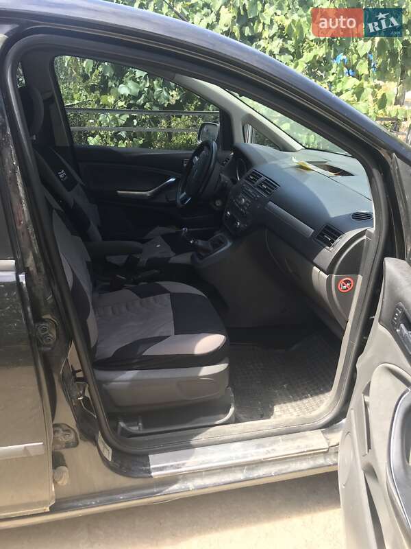 Минивэн Ford C-Max 2010 в Новоднестровске
