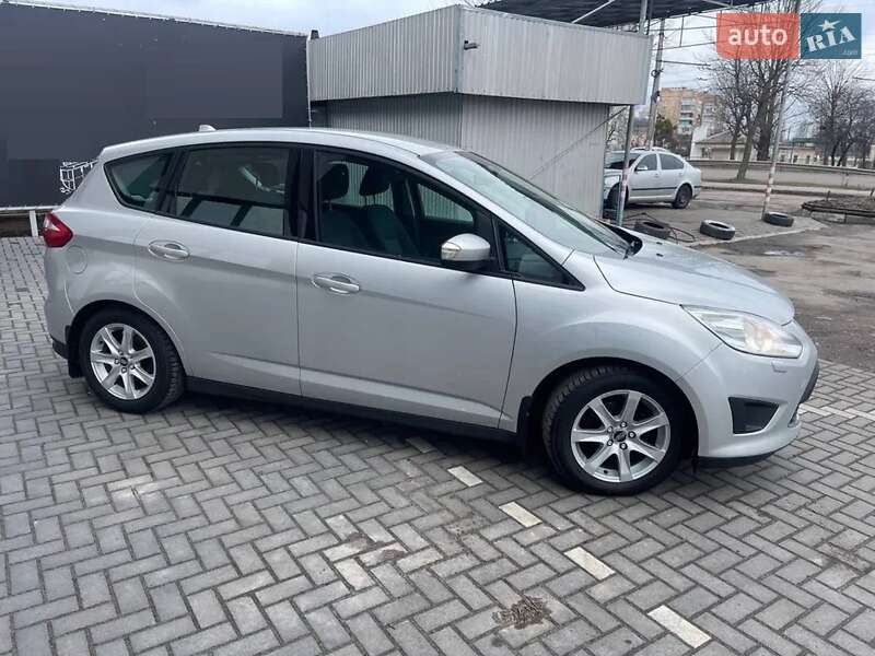 Минивэн Ford C-Max 2012 в Коростене