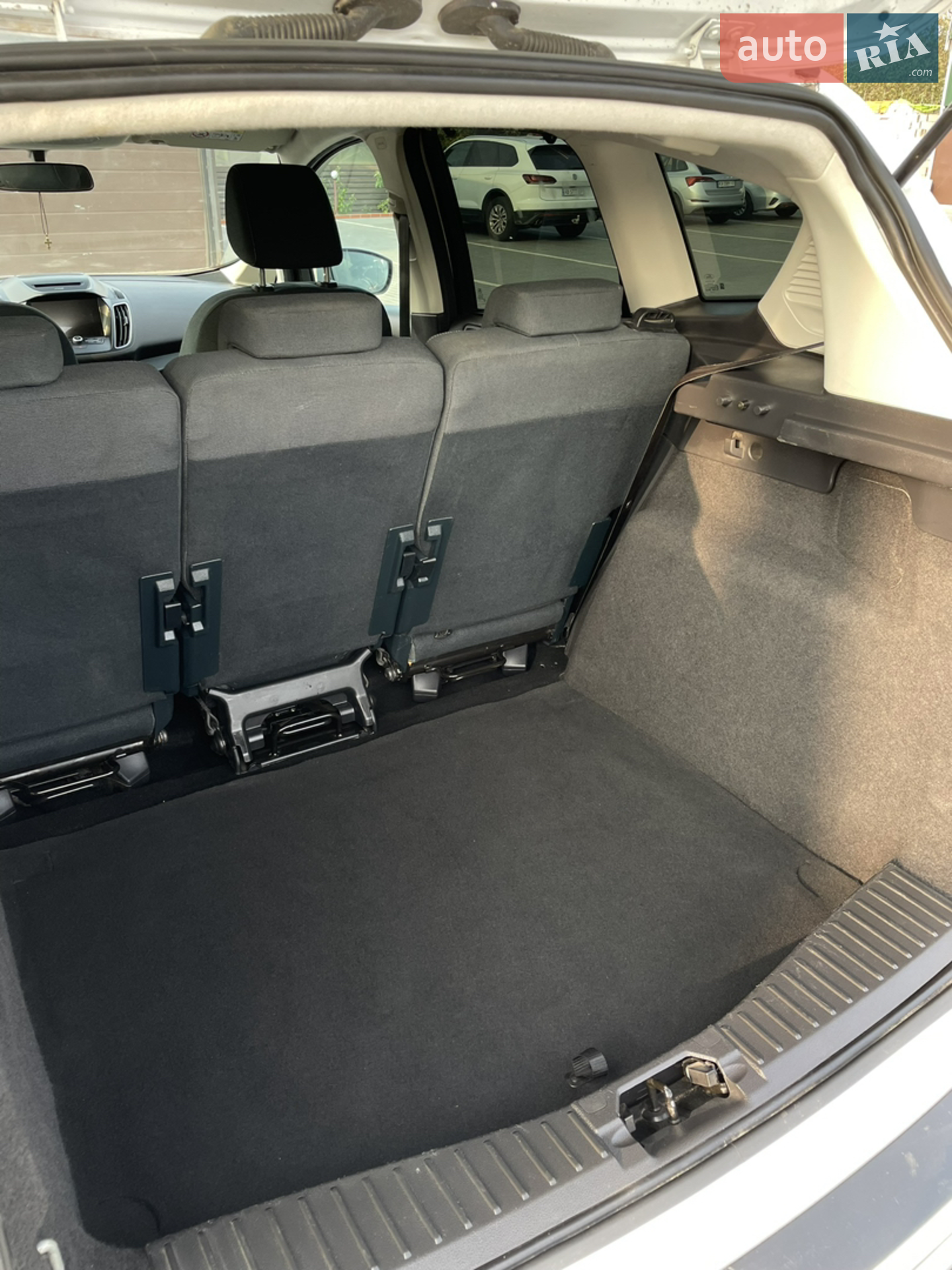 2016 Ford C-MAX - мініатюра 70