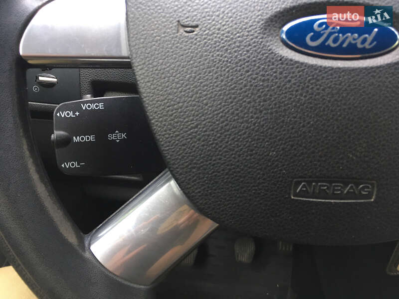 Мінівен Ford C-Max 2009 в Оженині