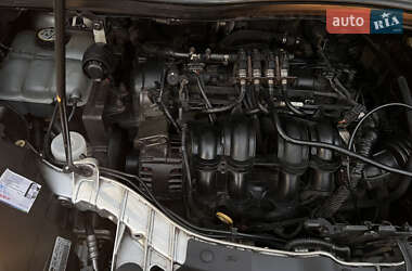 Мінівен Ford C-Max 2012 в 
