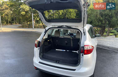 Мінівен Ford C-Max 2013 в 