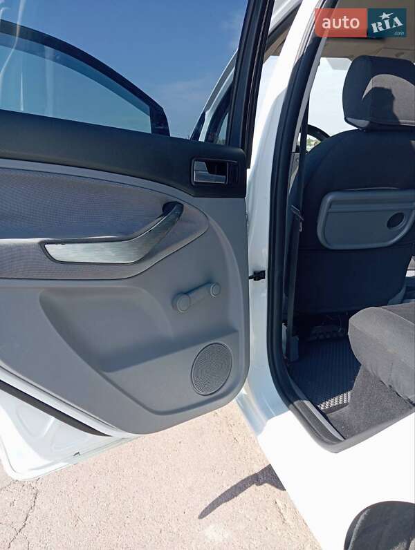 Мінівен Ford C-Max 2008 в Києві