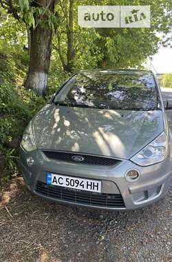 Минивэн Ford C-Max 2009 в Луцке