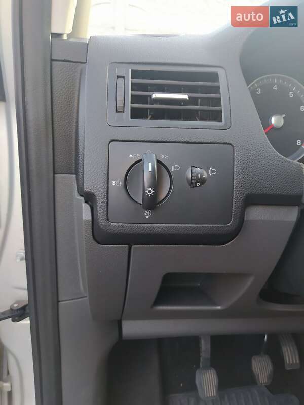 Мінівен Ford C-Max 2006 в Рівному