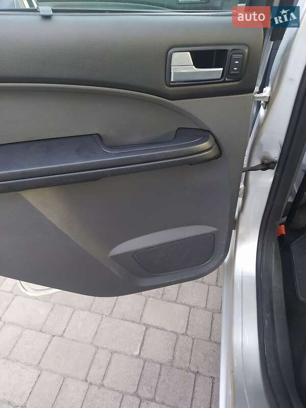 Мінівен Ford C-Max 2006 в Рівному