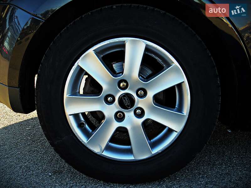 Минивэн Ford C-Max 2006 в Черкассах