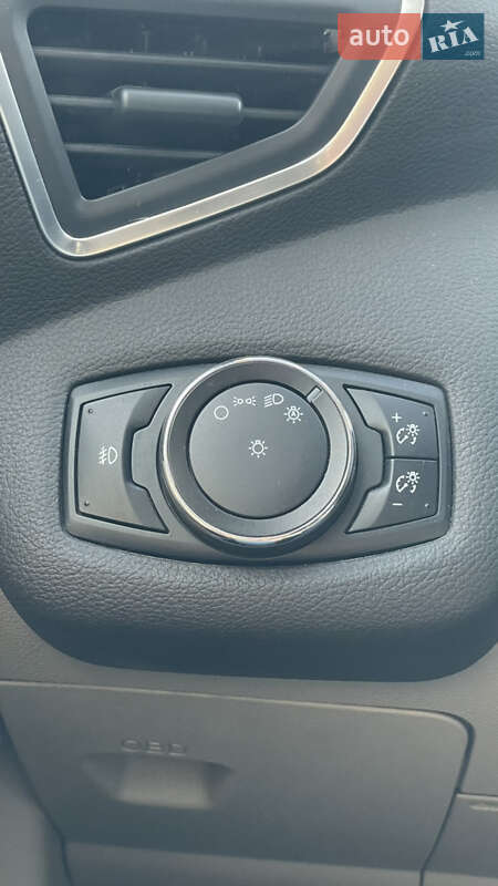 Минивэн Ford C-Max 2013 в Луцке