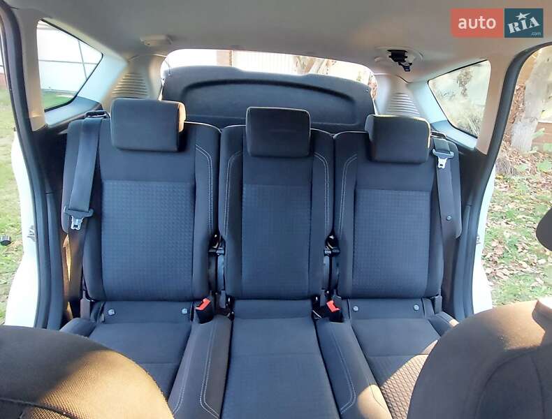 Мінівен Ford C-Max 2015 в Києві