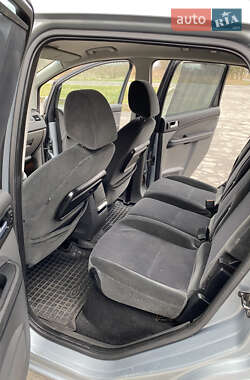 Минивэн Ford C-Max 2004 в Владимире