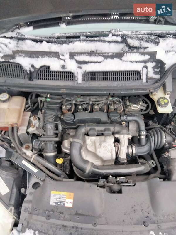 Минивэн Ford C-Max 2007 в Ровно