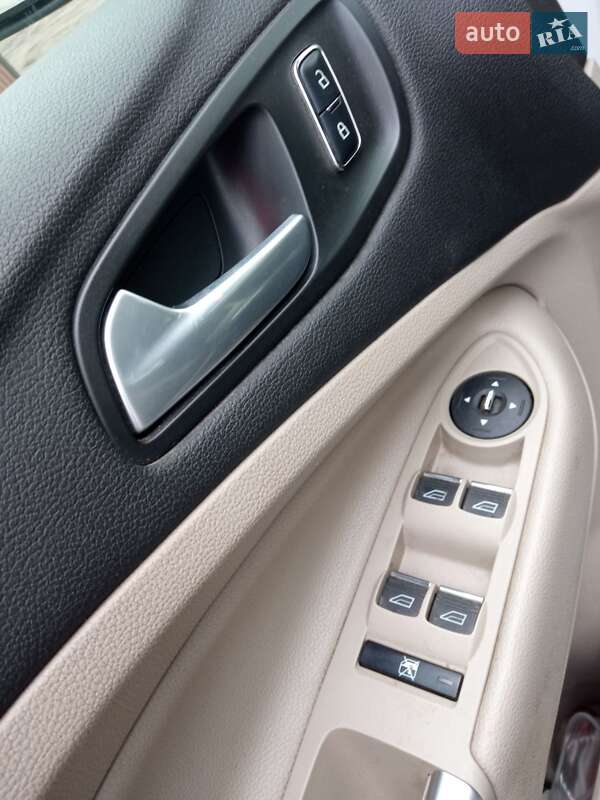 Минивэн Ford C-Max 2015 в Любомле фото 11 Минивэн Ford C-Max 2015 в Любомле