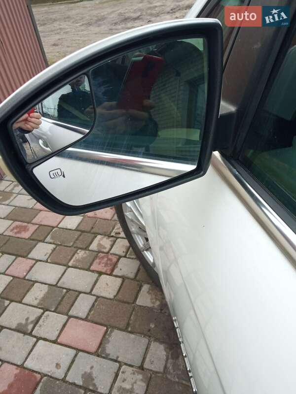 Минивэн Ford C-Max 2015 в Любомле фото 9 Минивэн Ford C-Max 2015 в Любомле