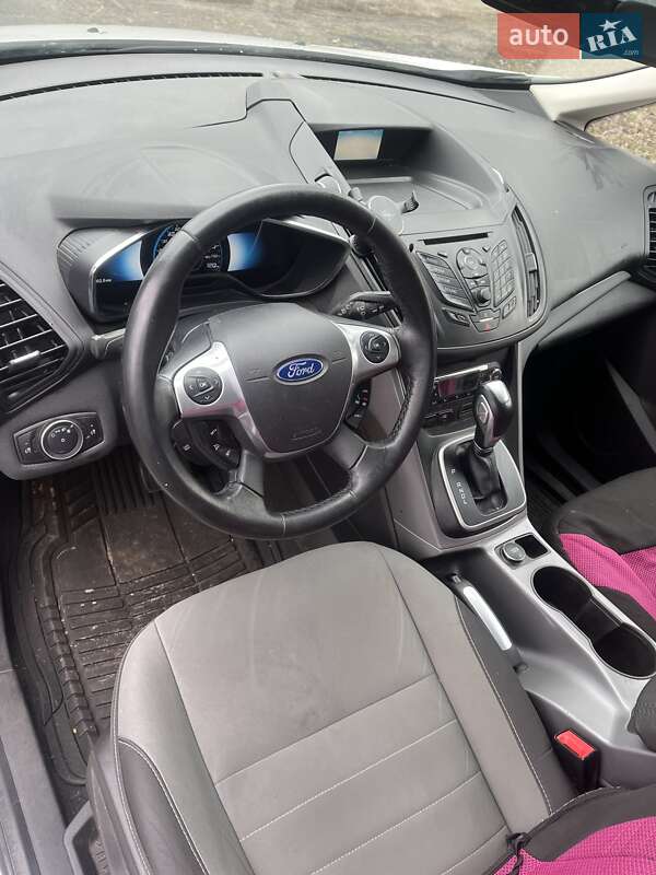 Минивэн Ford C-Max 2015 в Киеве фото 17 Минивэн Ford C-Max 2015 в Киеве