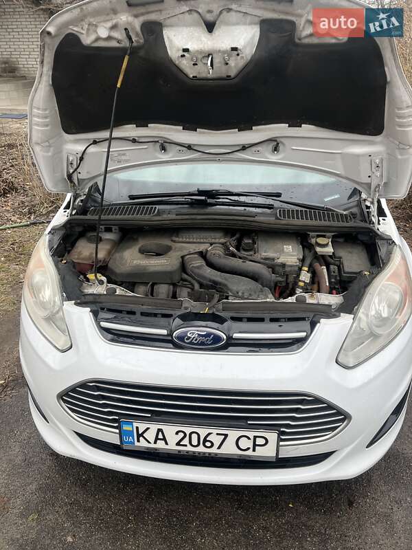 Минивэн Ford C-Max 2015 в Киеве фото 18 Минивэн Ford C-Max 2015 в Киеве