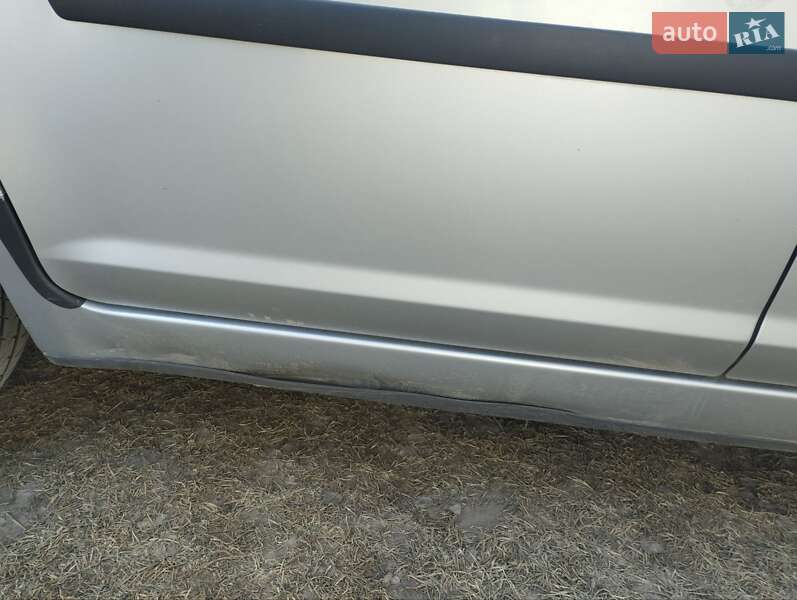 Минивэн Ford C-Max 2006 в Ивано-Франковске