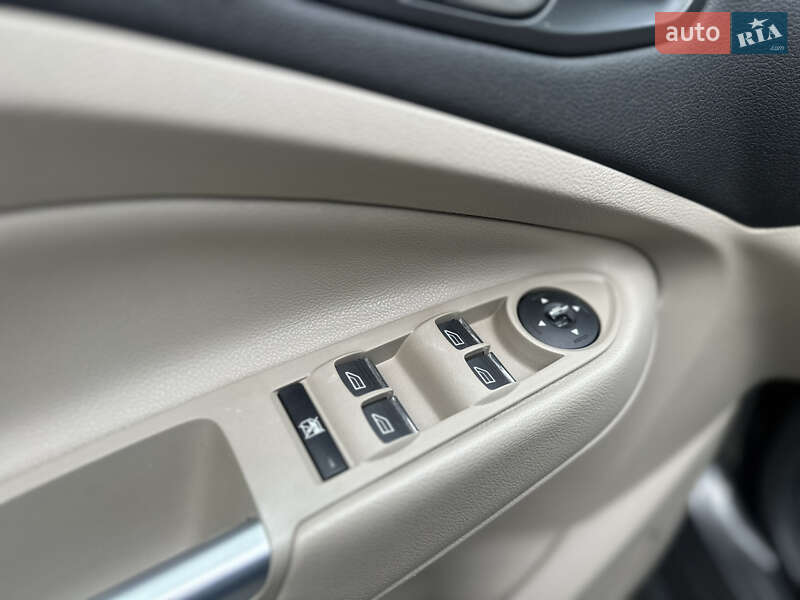 Минивэн Ford C-Max 2016 в Одессе