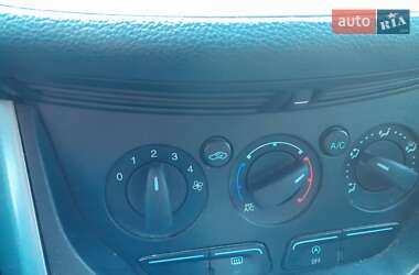 Минивэн Ford C-Max 2012 в 